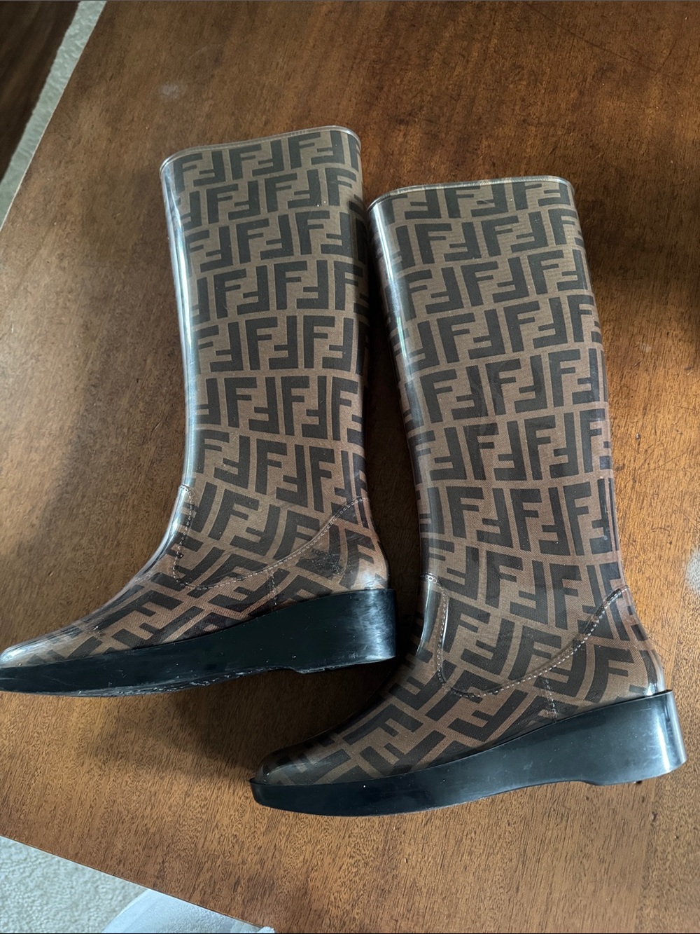 Fendi Brown FF Logo Glossy Rain Boots - Picture 4 of 10